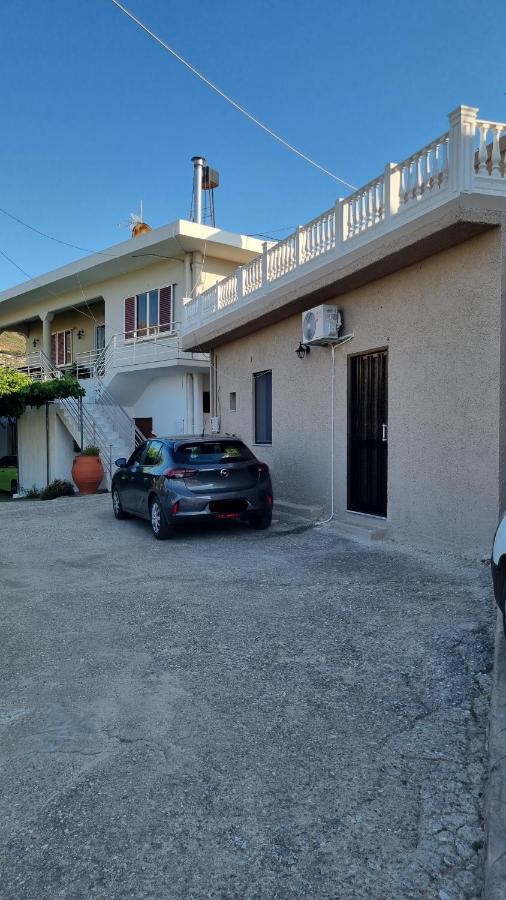 Вилла Casa Artemis Platanos  Экстерьер фото
